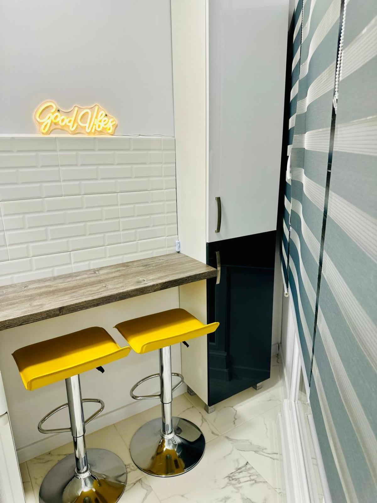 Bb Apartaments Dream Village Iasi Esterno foto